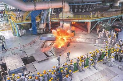 �Ϻ���һ��¯���������Ჩ���� �ɳ����ȹ�ҵ�Ŵ�����̻