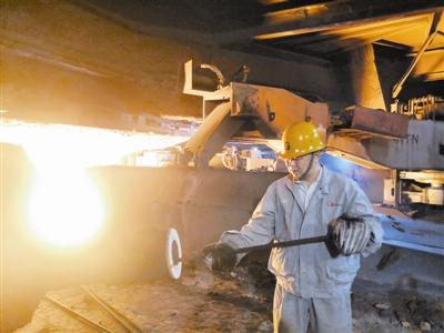 ����ּ�����ֹ�˾������ 1 �Ÿ�¯ onerror=